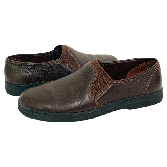 Azaleia Women’s Leather Flats Slip On Brown Casual Size 9 Comfort - Picture 1 of 12
